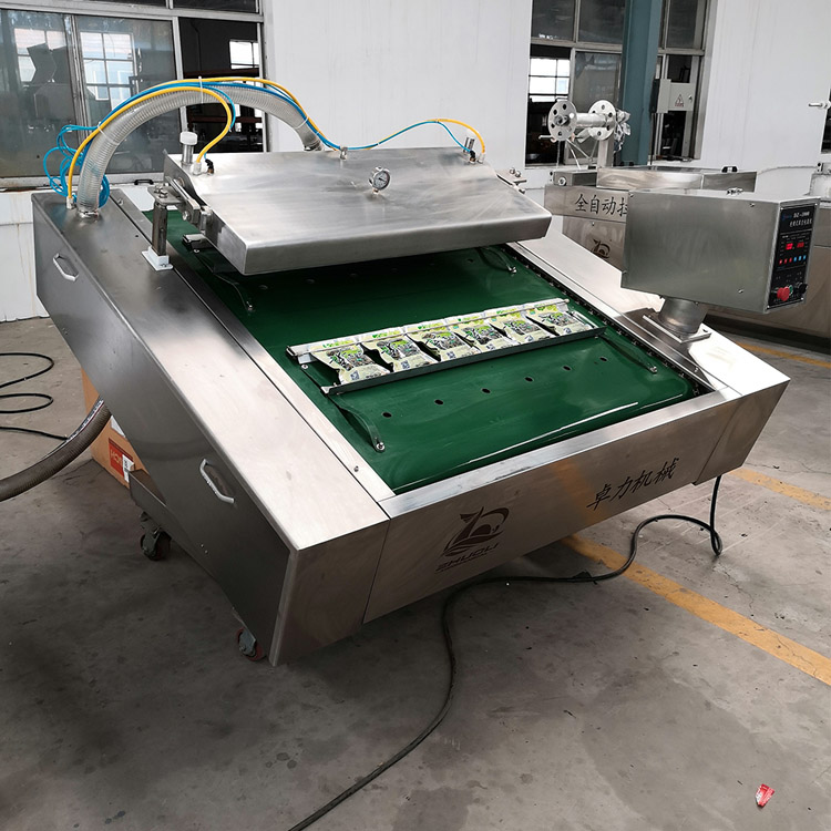 鴨胗滾動(dòng)式真空包裝機(jī)